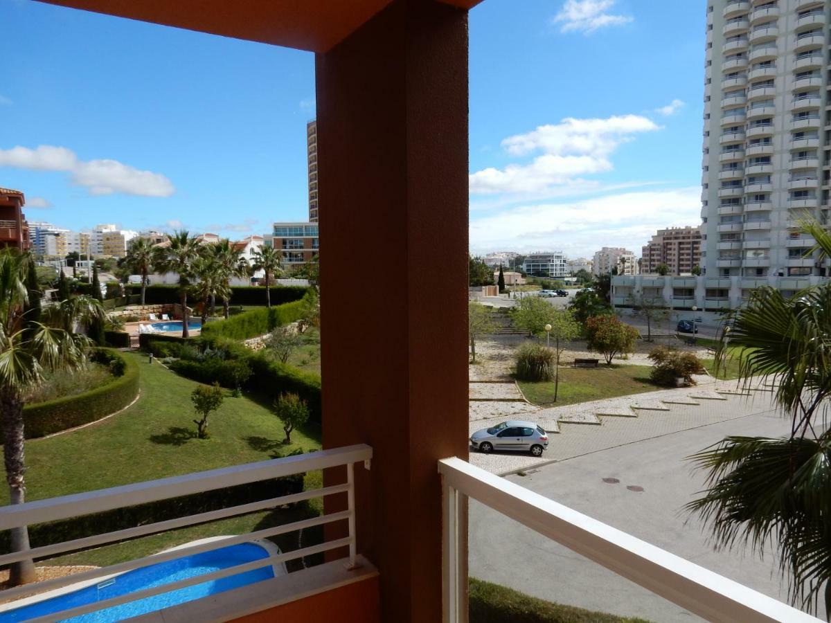 Beach & Sea Apt, Fast Wifi, Airco, Private Parking And Pool 波尔蒂芒 外观 照片